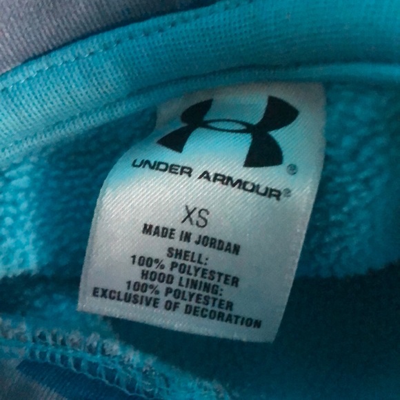 Under armor sweatshirt - Picture 11 of 11